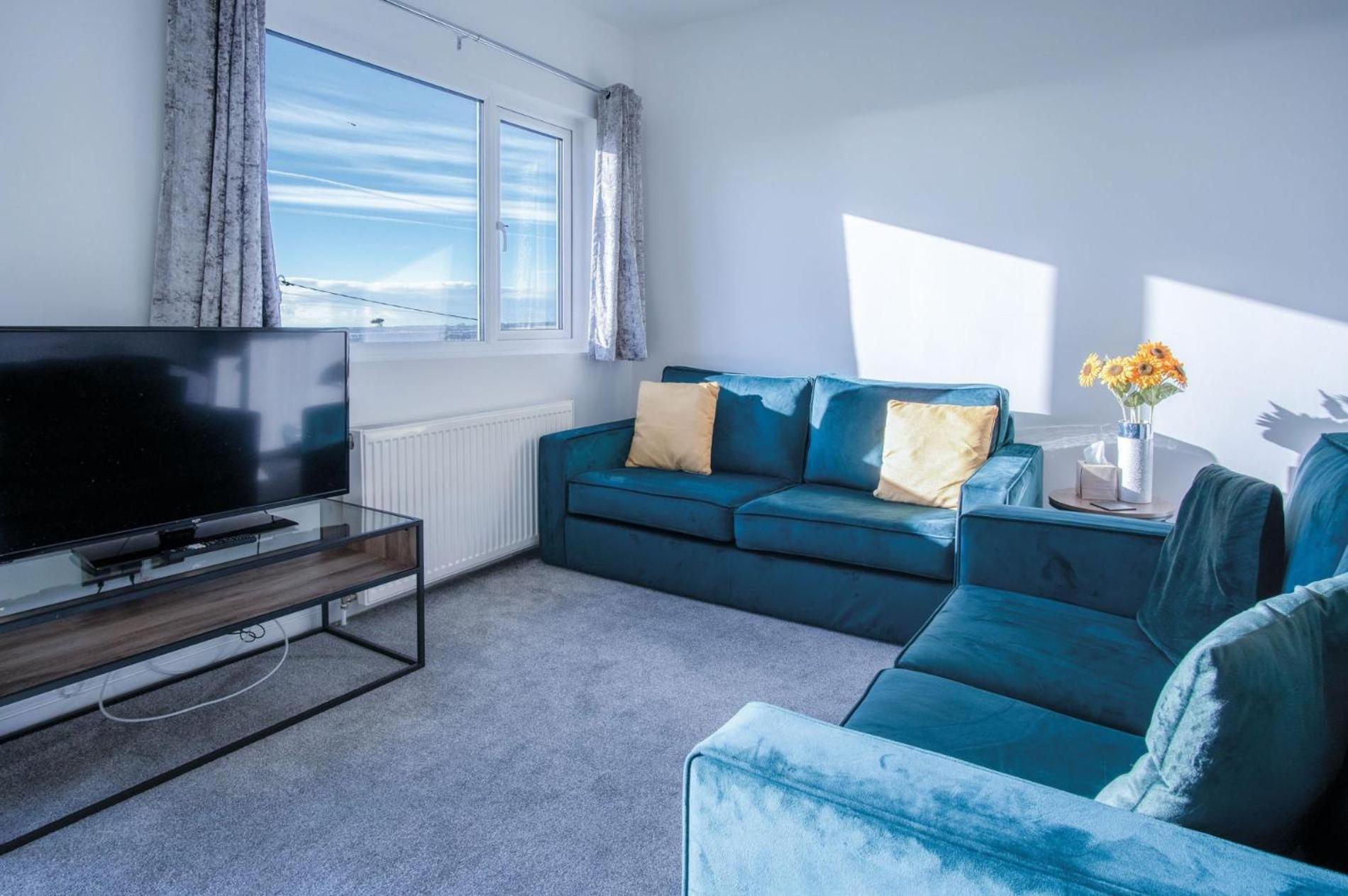 The Penthouse - 1 Bedroom Apartment - Ocean Breeze Port-Eynon Εξωτερικό φωτογραφία